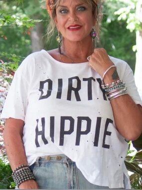 Dirty hippie, jaded, gypsy tea